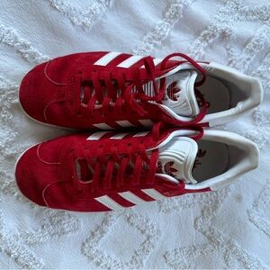 Adidas Gazelles six 8 women 6.5 men’s